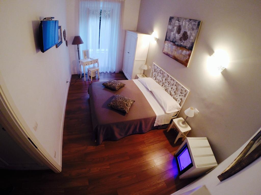 Tre R Colosseo Bed and breakfast Roma